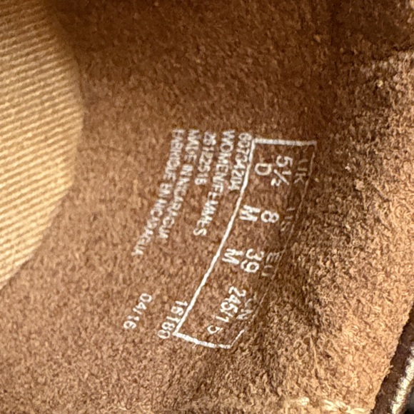 Clark’s Women’s Ashland Loafer in Metallic Bronze - Picture 7 of 7